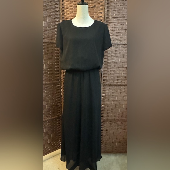 Positive Attitude Woman’s Long Formal Black Dress Size 12 - Picture 4 of 12